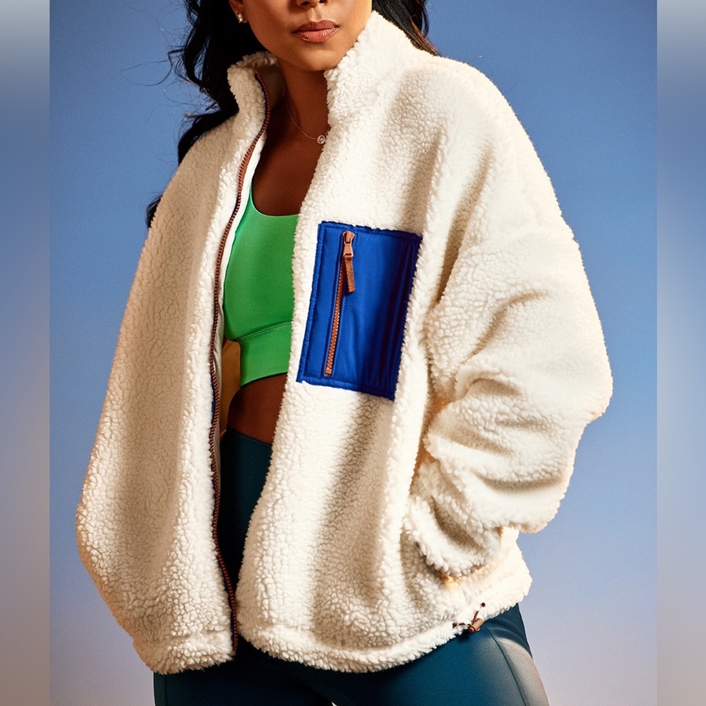 FABLETICS Rylan Sherpa Jacket Size Medium - Picture 3 of 8